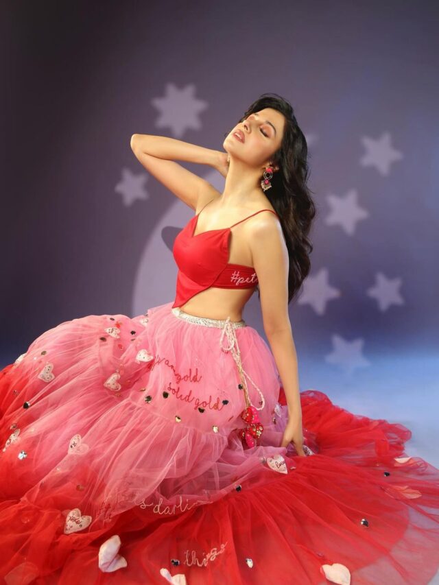 Divya Khosla