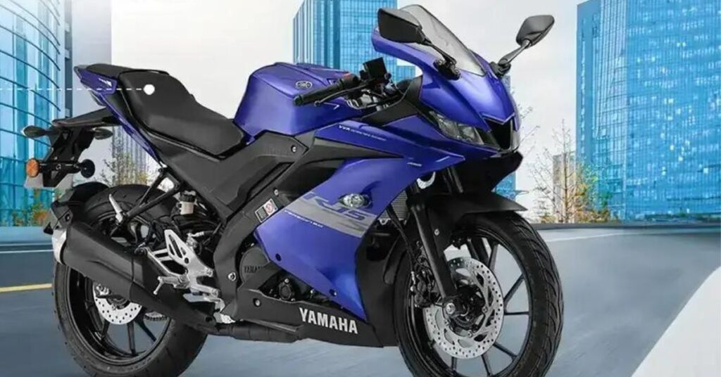 Yamaha R15S