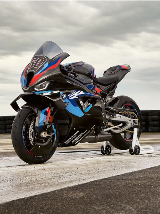 Awesome features of BMW M 1000 RR